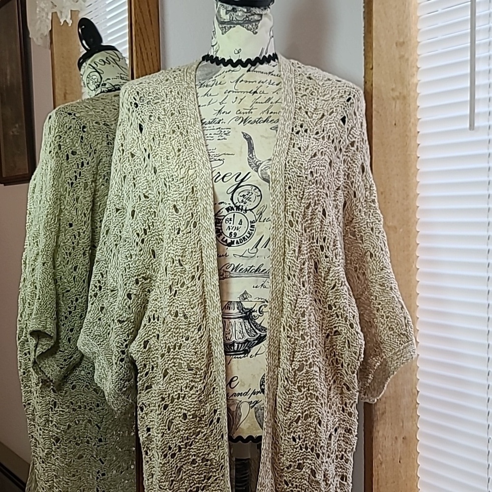 American Eagle Outfitters open front crocheted sweater